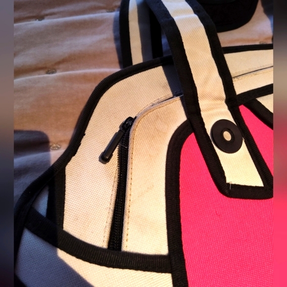 90s Vintage Jump from the Page Comic-styled Pink and White Purse - Picture 7 of 8